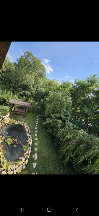 Cabană de închiriat cu lac si ciubăr