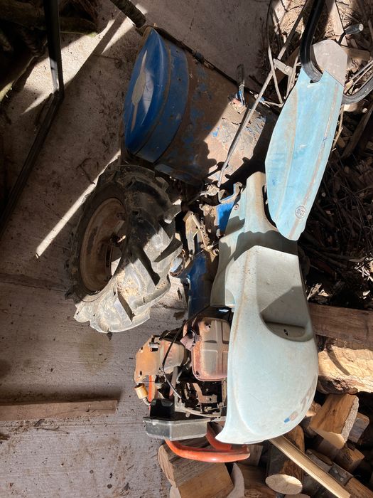 Motocultor marca BCS