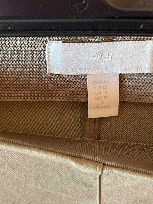 Pantaloni noi H&M mar.44 elastici