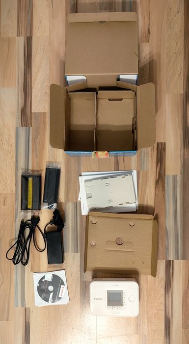 Imprimanta foto compactă Canon SELPHY CP740 portabila