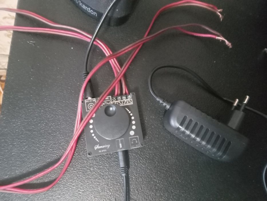 Аудио усилитель  компактный