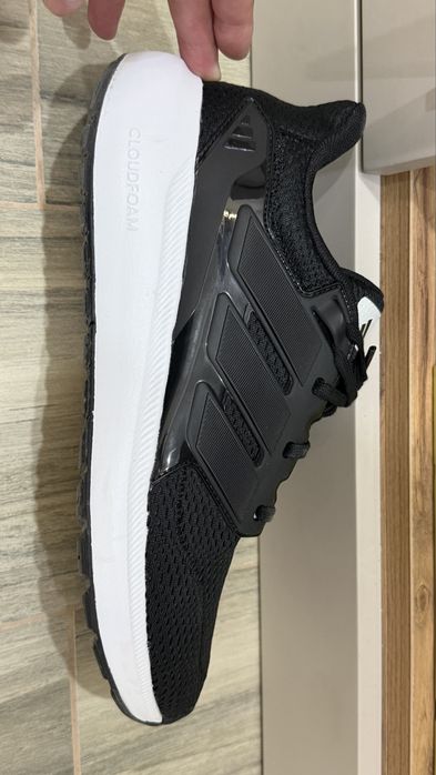 Кроссовки adidas ultimashow
