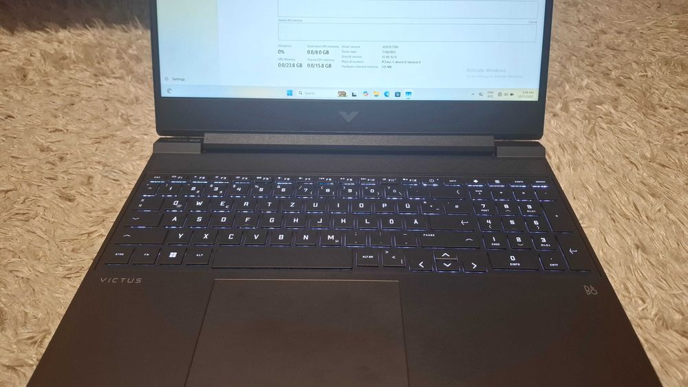 Laptop Gaming HP Victus i7-13620H/16GB RAM/512GB SSD/RTX4060 8GBCa nou