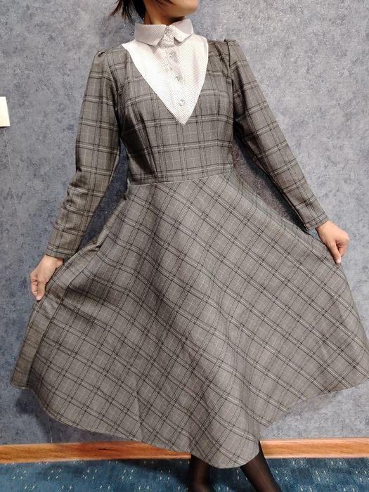 Ayollar qishki koylagi