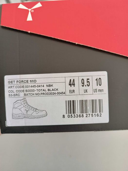 Продавам работни обувки 44 номер S3