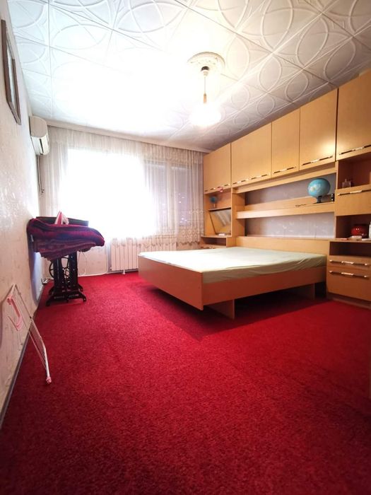 Панорамен, четиристаен тухлен апартамент в центъра