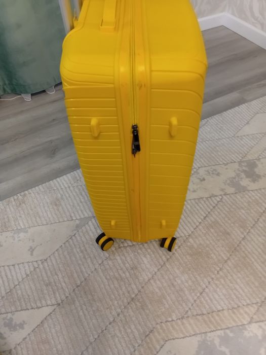 Чемоданы на колесах