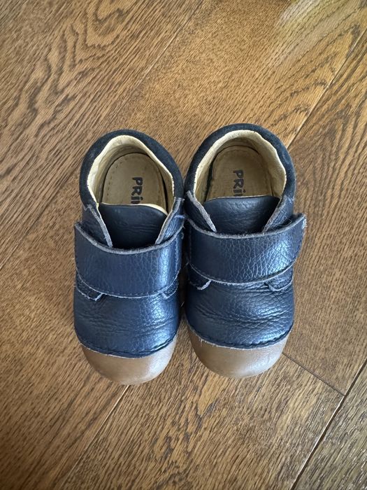 Детски кожени обувки Primigi