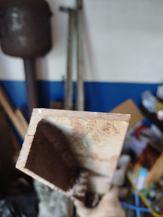 Уголок ( советский)