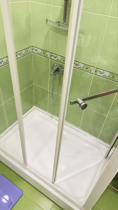 Душевая кабина для санузелов