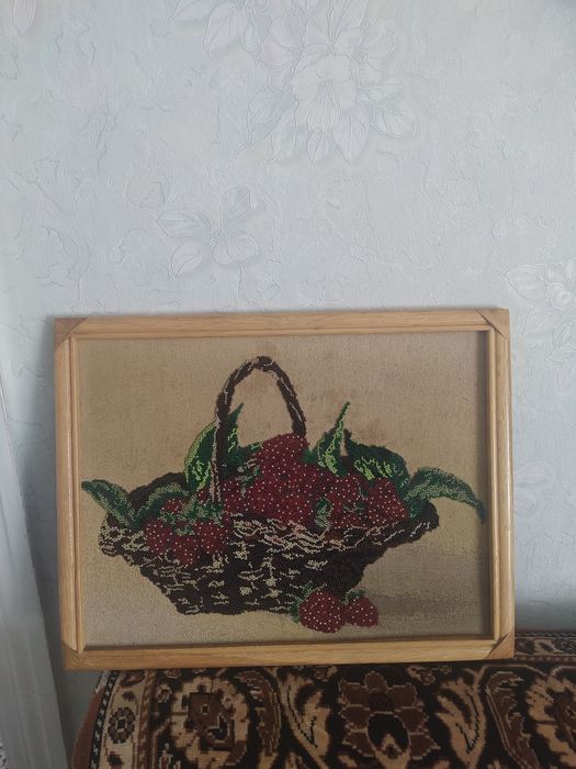 Панно на гобелене