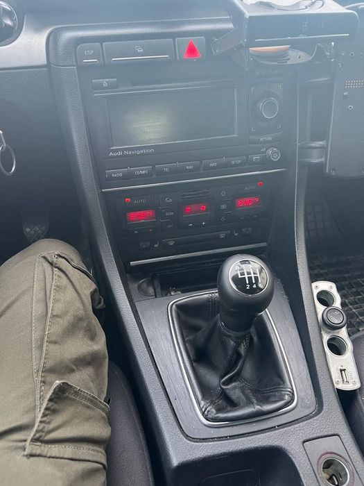 Vând Audi A4 b7 2.0 BPW