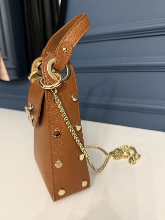 Малка дамска чантичка