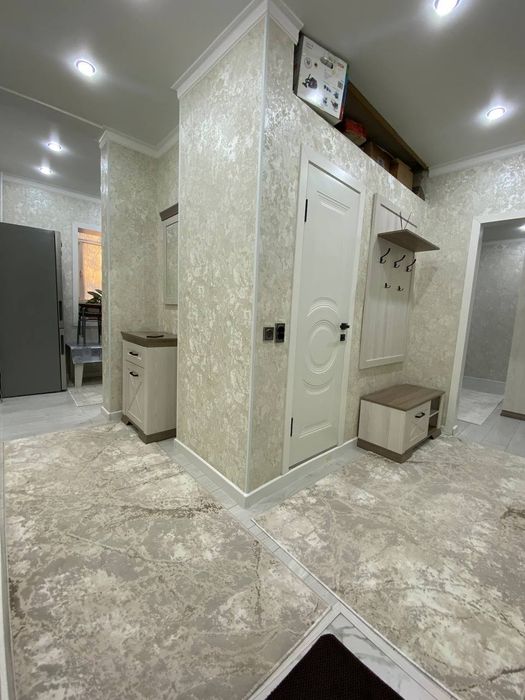 Өте таза, хош иісті пәтер жалға беріледі.