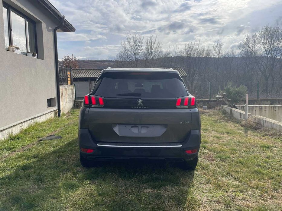 Peugeot 5008 1.2 puretech 130 hp