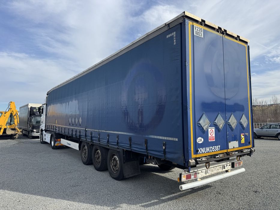 Semiremorca Krone 2015