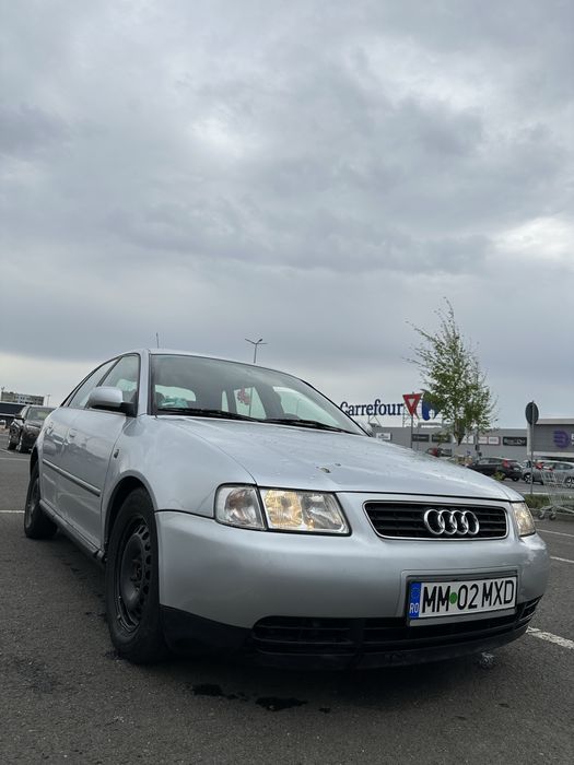 Audi A3 8L in 4 usi.