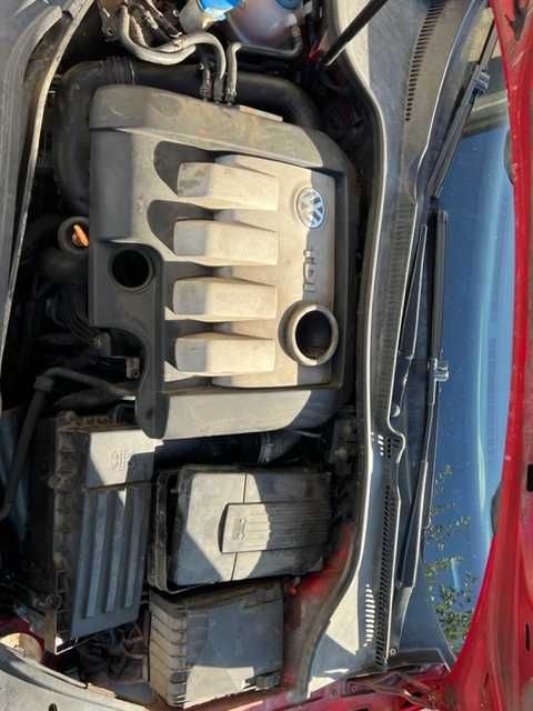 Injector/injectoare 038130073AG pt 1.9 tdi 105cp cod motor BKC