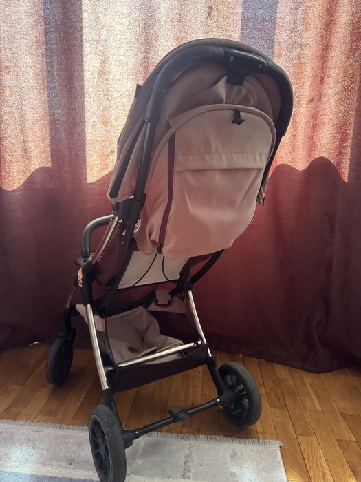Прогулочная коляска ining baby