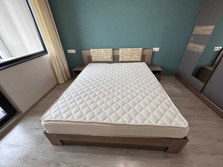 Двустаен апартамент в Остромила