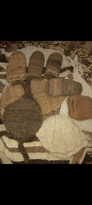 Из верблюжей шерсти