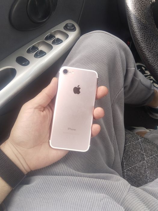 Iphone 7 sotladi 500 min