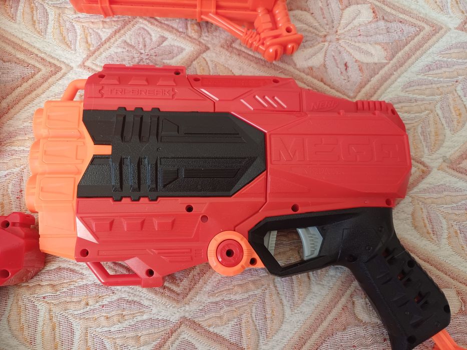 Продам детское оружие с пульками.