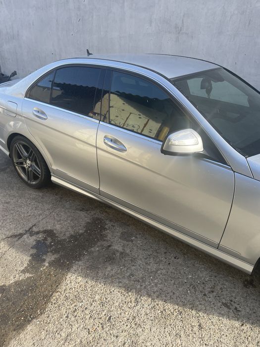 Usa stanga dreapta mercedes w204 c204 c class