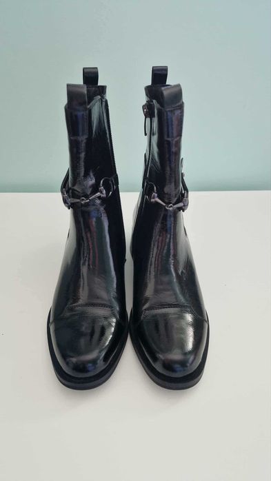 Нови черни боти от Естествена Кожа