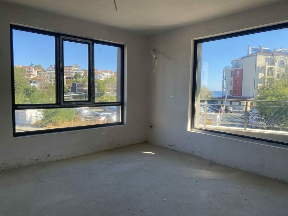 Тристен апартамент в кв. Василико, гр. Царево - 83 m²