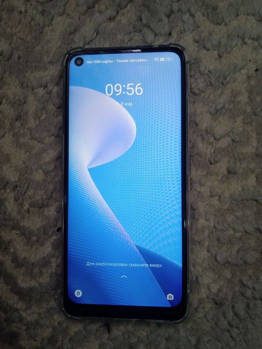 Продаётся телефон  realmi v15 g5