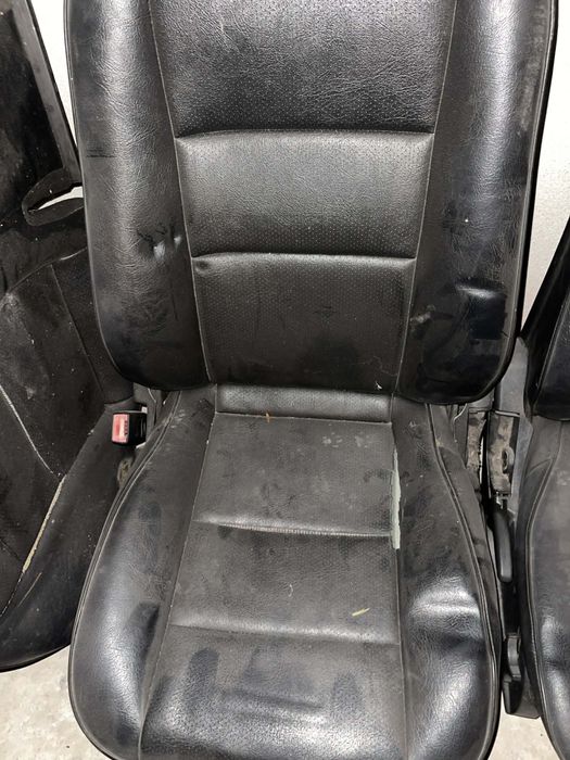 Кожени седалки мерцедес w202