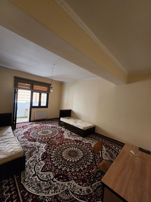 Uy o'zimniki!!!  7qavatli liftli domning 4-qavatida joylashgan 101m2