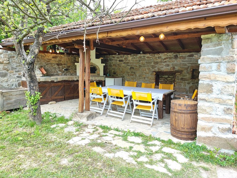 Продава се Къща в Стара Загора, Център - 90 кв.м за 935 €/кв.м - Снимка #1