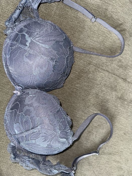 Сутиен на Lormar