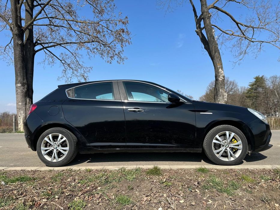 Alfa Romeo Giulietta 2011 2.0 JTDM 140 cai Euro 5 motor cu 70k km