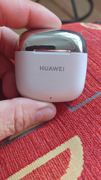 Huawei free buds 3