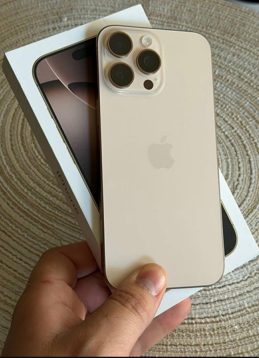 Iphone 16 pro max  e- sim yomkost 100  256GB