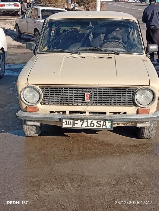 Vaz 21011 gaz bezin