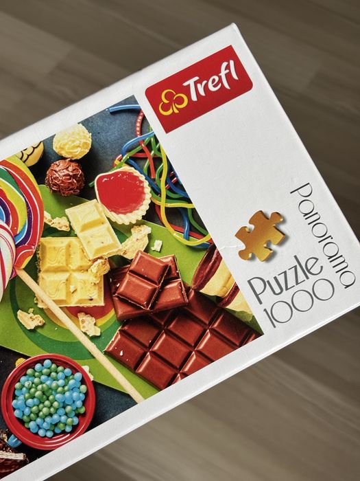 Puzzle dulciuri 1000 piese ca nou