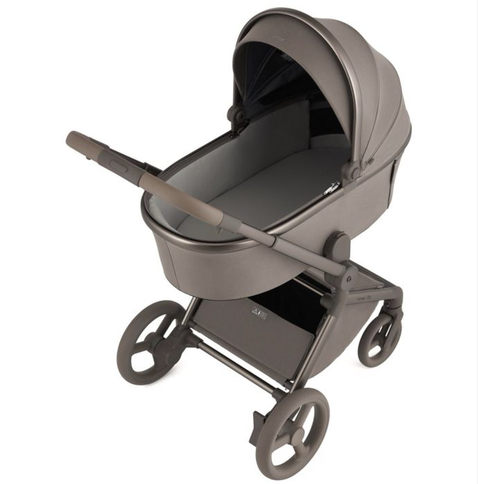 Продам детскую коляску Аnex Flo 2в1