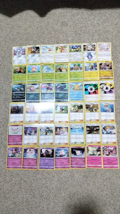 Colectie intreaga de pokemon cards‼️ și 2 Energy Cards la alegere