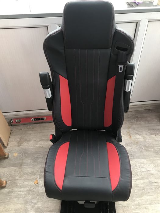 Сиденье для грузового авто