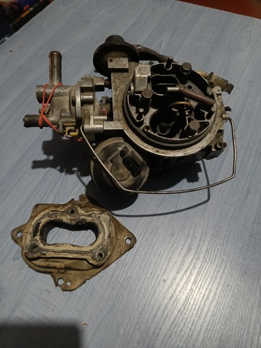 Продам рабочий карбюратор pierburg