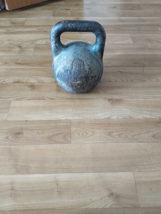 Продам    гирь..