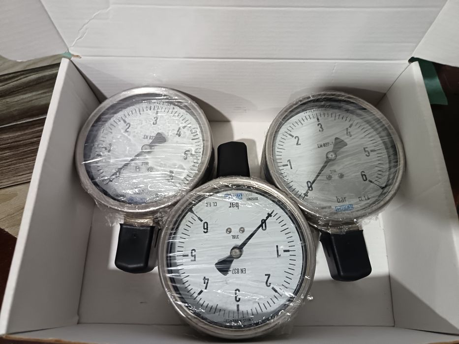 Манометр Wika EN