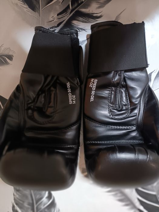 Adidas Боксови ръкавици