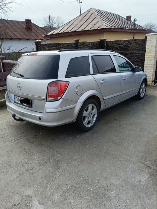 Opel Astra H  1,7 cdti