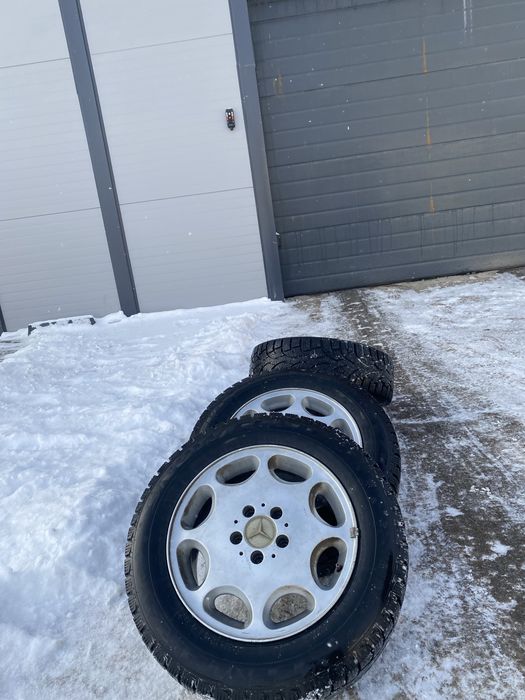 Продам комплект дисков с резиной