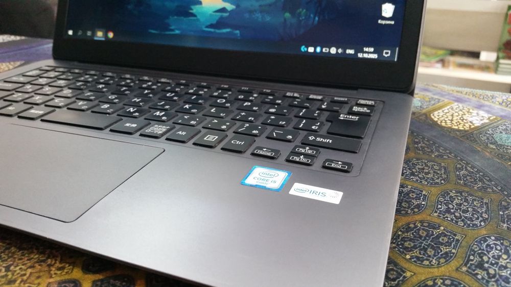 Sony Vaio Core i5 6-avlod 4/128gb alyumin korpus 1080fhd ekran